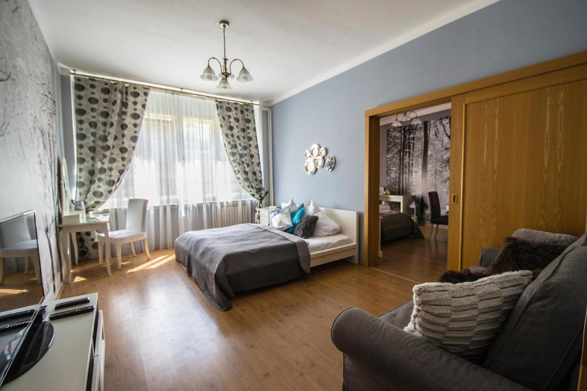 Main Prague Square Apartments Sauna And Fireplace Ngoại thất bức ảnh