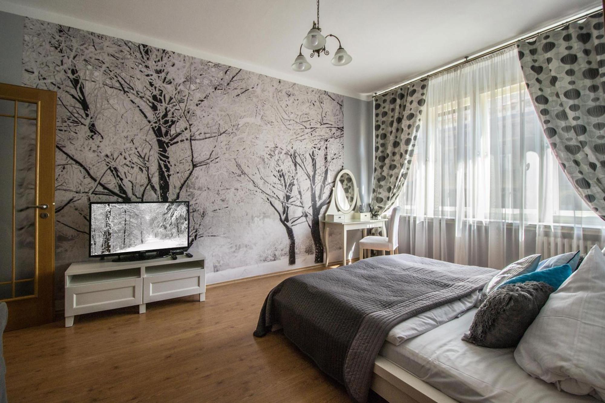 Main Prague Square Apartments Sauna And Fireplace Ngoại thất bức ảnh