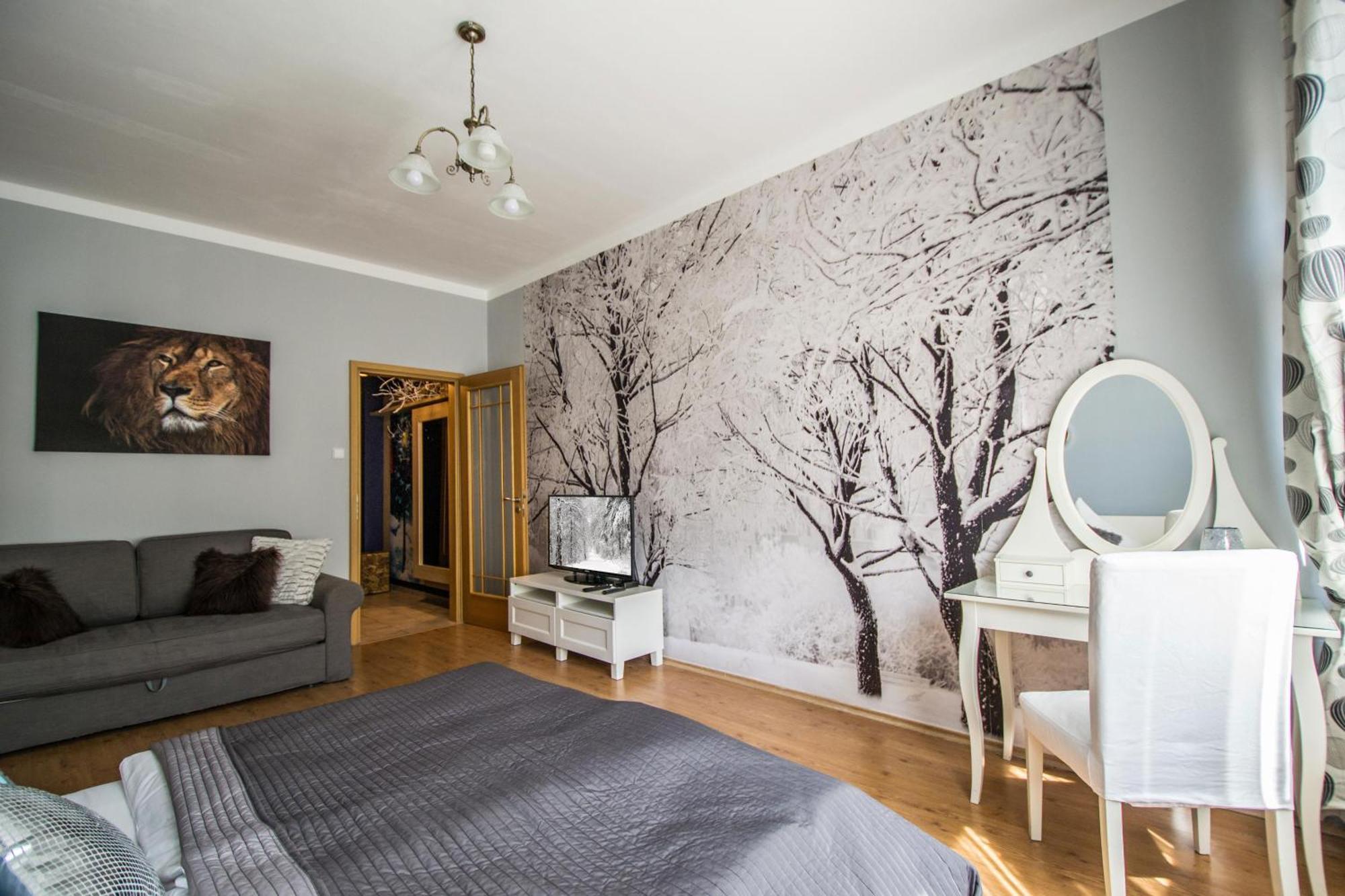 Main Prague Square Apartments Sauna And Fireplace Ngoại thất bức ảnh