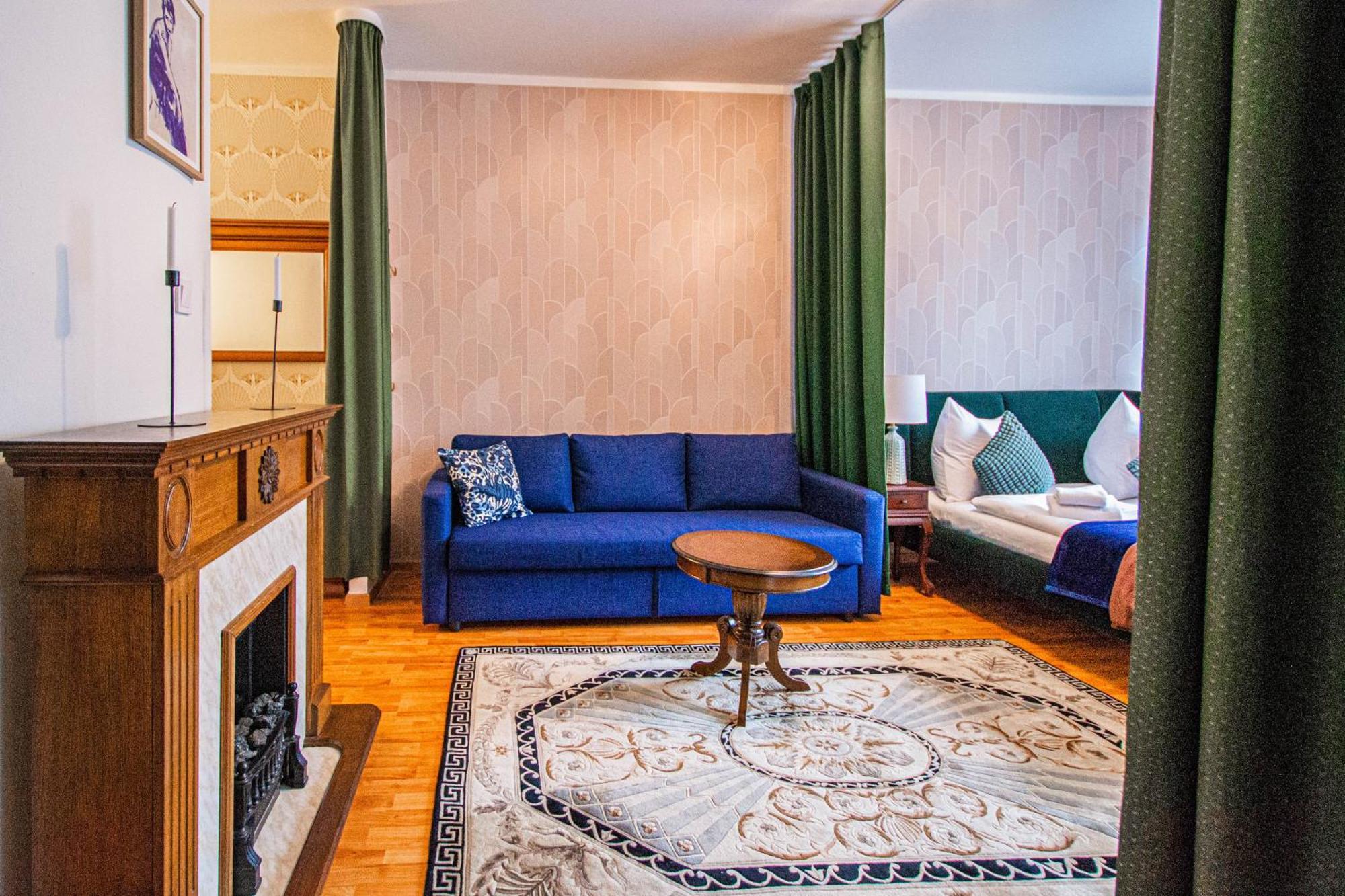 Main Prague Square Apartments Sauna And Fireplace Ngoại thất bức ảnh
