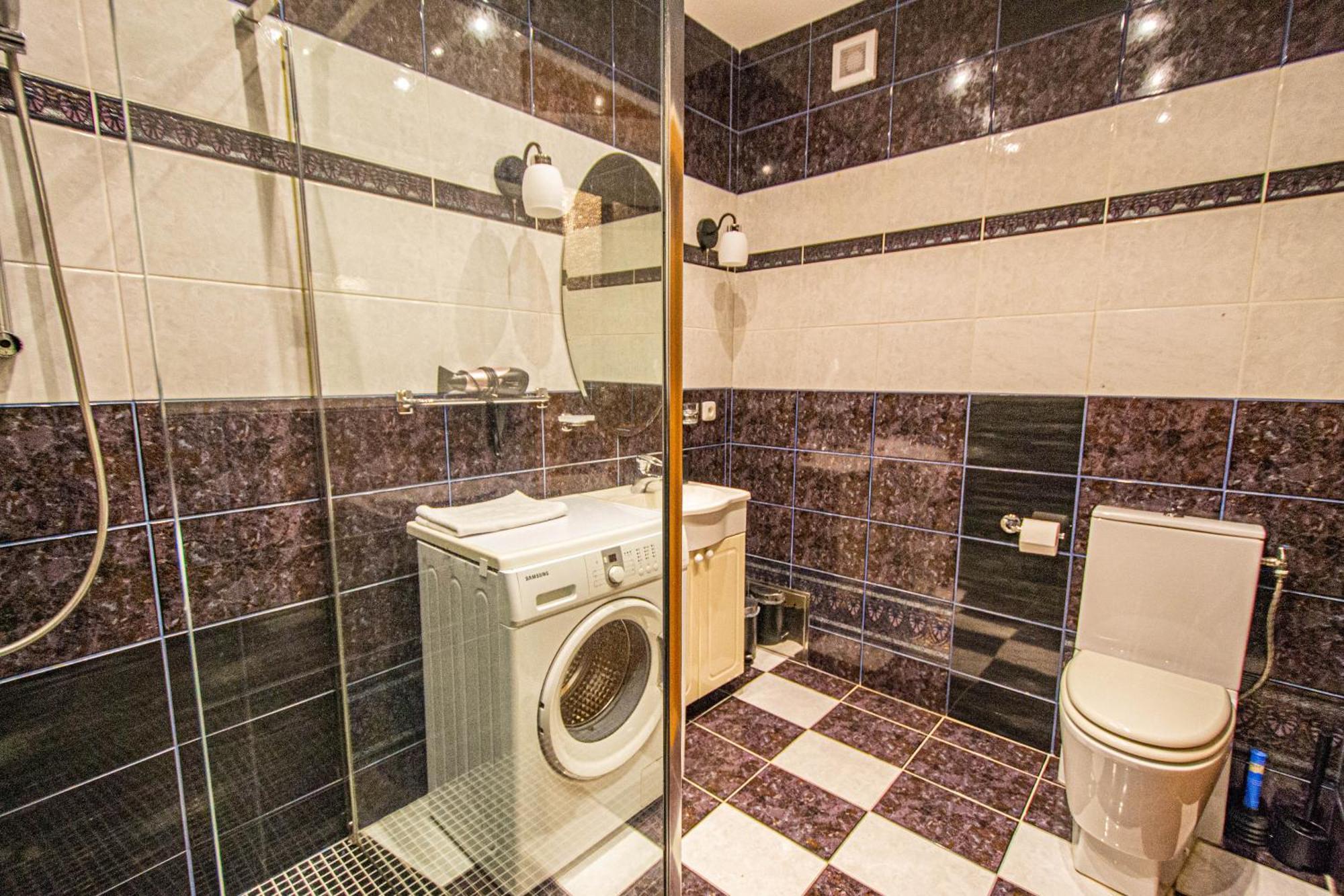Main Prague Square Apartments Sauna And Fireplace Ngoại thất bức ảnh
