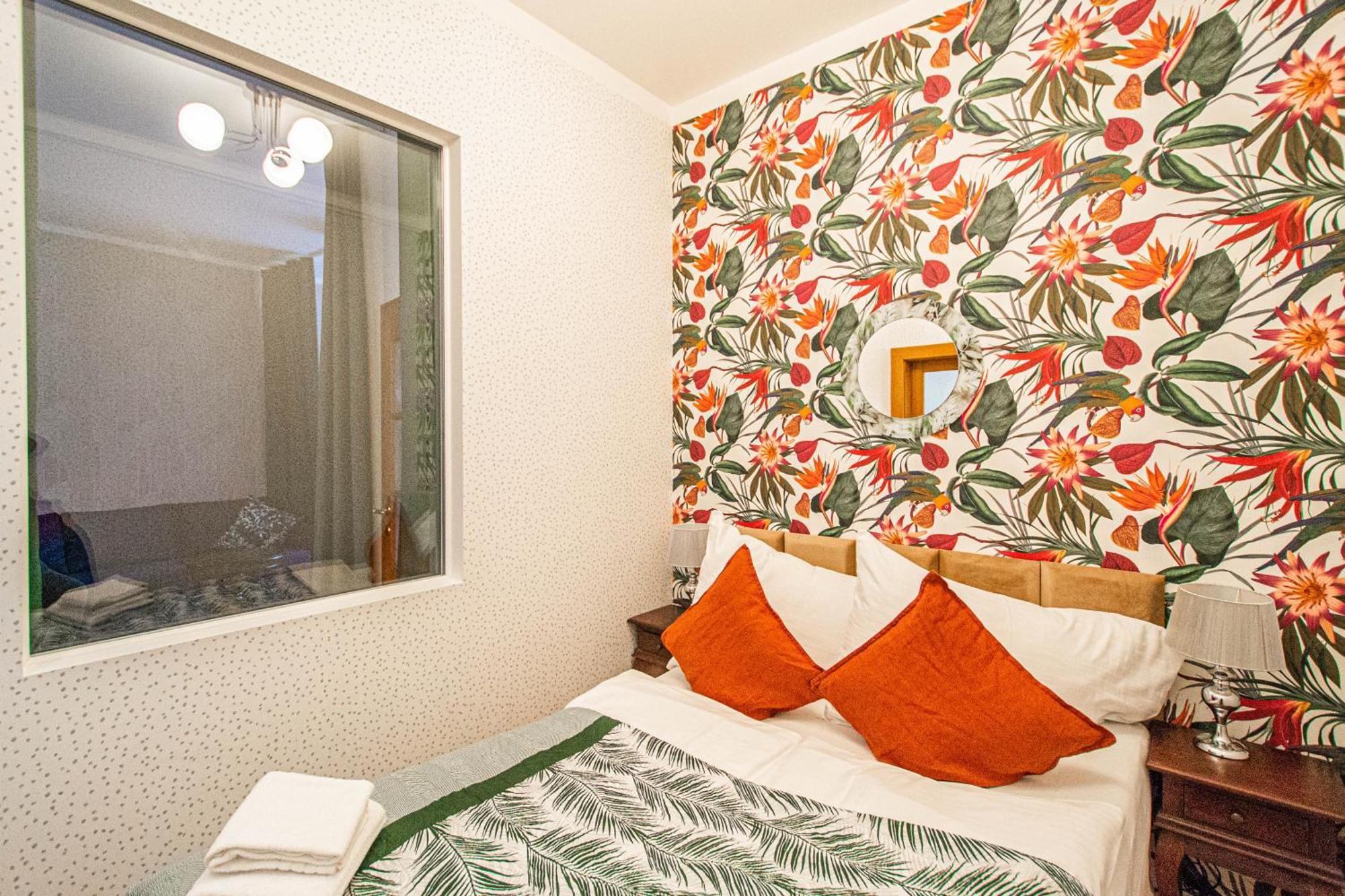 Main Prague Square Apartments Sauna And Fireplace Ngoại thất bức ảnh